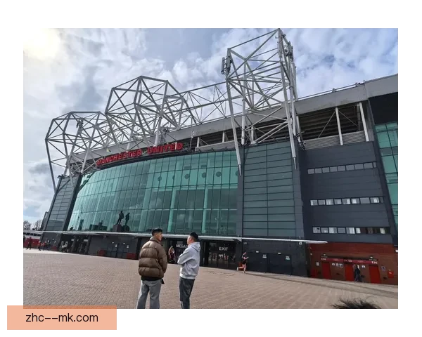 埃文斯短期合同回归曼联成功留队 续写老特拉福德传奇